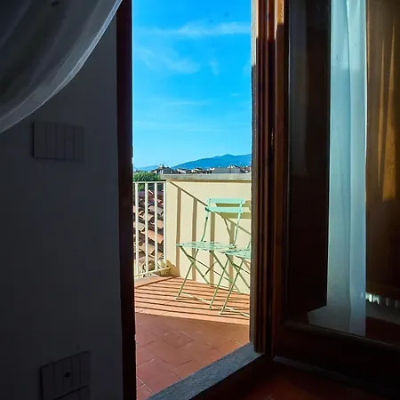 Di Charme Con Terrazza Φλωρεντία